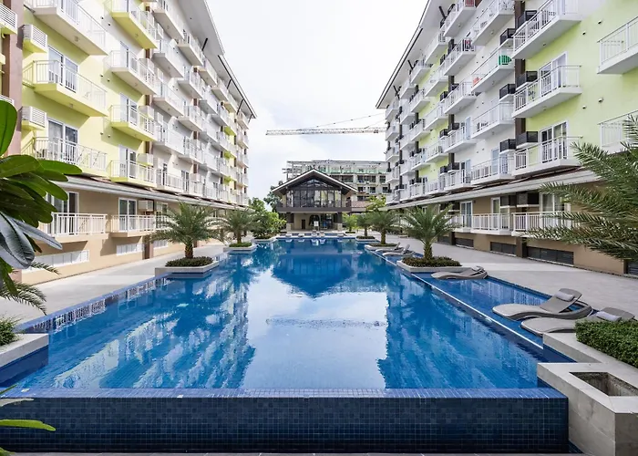 Stylish Near Airport- Poolview Amani Grand Apartamento